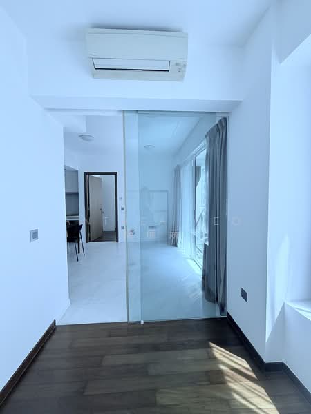 Suites at Orchard Condominium For Sale at S$ 1,300,000 | PropertyGuru Singapore - Interior