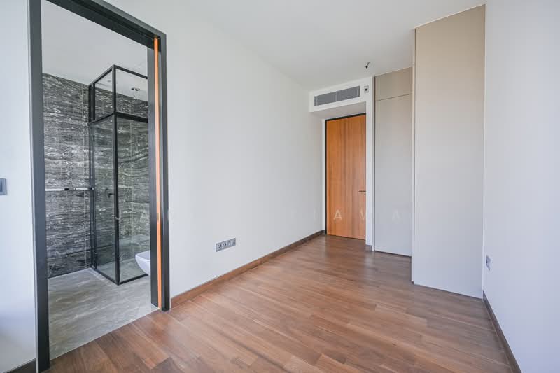 Boulevard 88 Condominium For Sale at S$ 4,811,000 | PropertyGuru Singapore - Bathroom