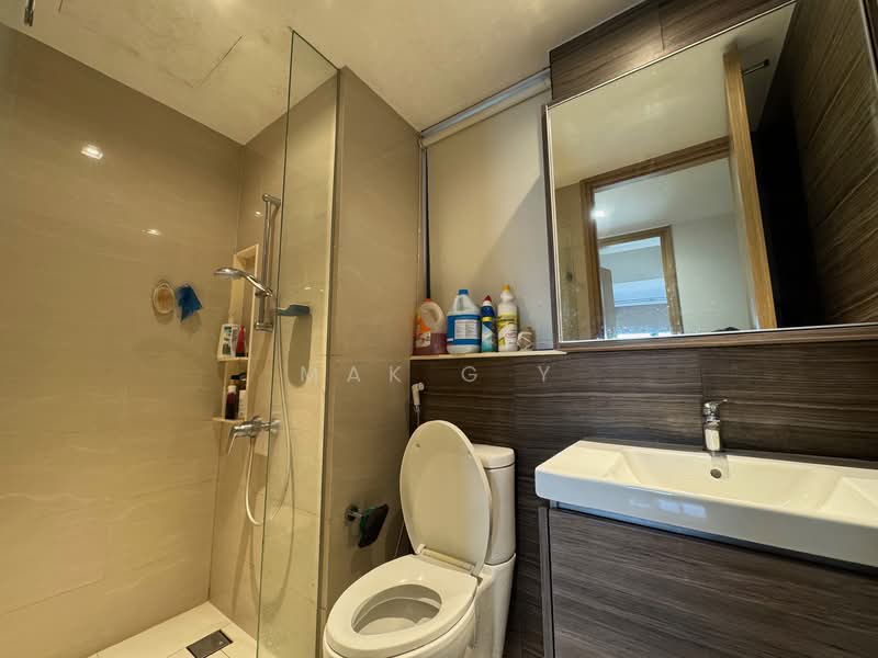 Coco Palms, 21 Pasir Ris Grove, 3 Bedrooms, 904 sqft, Condominium For Rent, by Mak G Y, 500085040 - Bathroom - PropertyGuru.com.sg