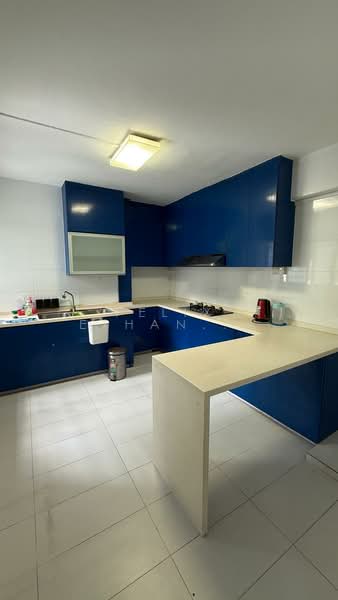 9 Jalan Rumah Tinggi HDB Flat For Sale at S$ 840,000 | PropertyGuru Singapore - Kitchen