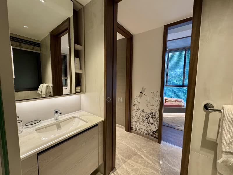 The Continuum Condominium For Sale at S$ 2,880,000 | PropertyGuru Singapore - Bathroom