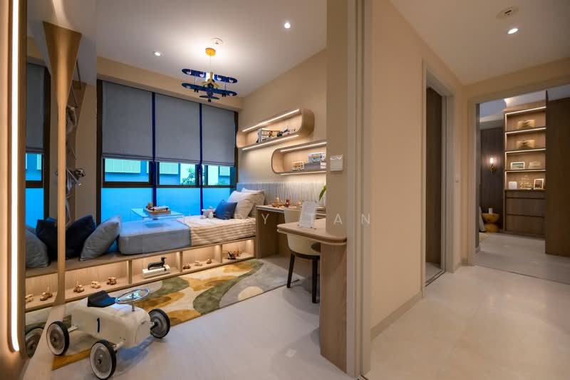 Super cheap FH with MRT at doorstep Condominium For Sale at S$ 3,097,000 | PropertyGuru Singapore - Bedroom