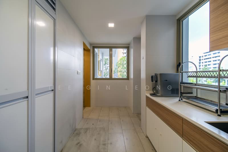 Sea Horizon, 1 Pasir Ris Rise, 3 Bedrooms, 1,163 sqft, Executive Condominium For Rent, by Lee Gin Leong, 500085082 - Kitchen - PropertyGuru.com.sg