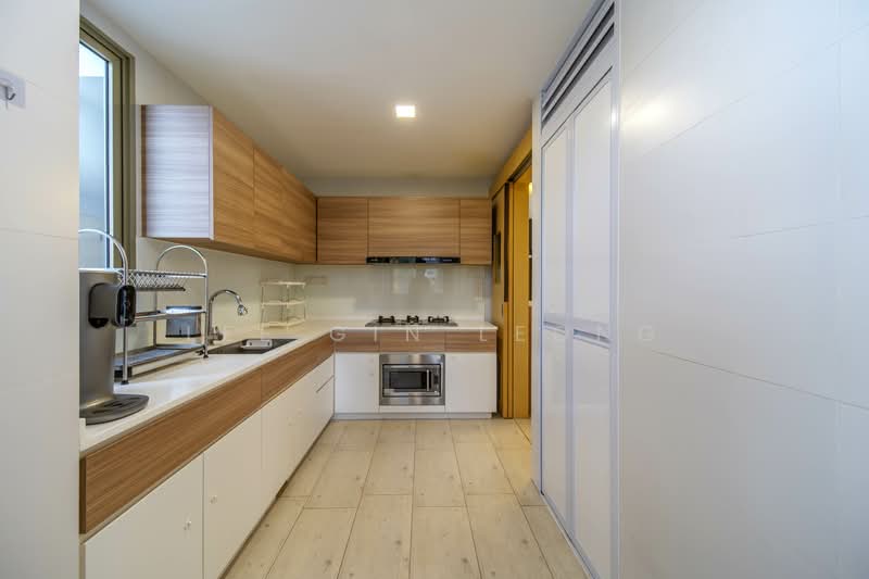 Sea Horizon, 1 Pasir Ris Rise, 3 Bedrooms, 1,163 sqft, Executive Condominium For Rent, by Lee Gin Leong, 500085082 - Kitchen - PropertyGuru.com.sg