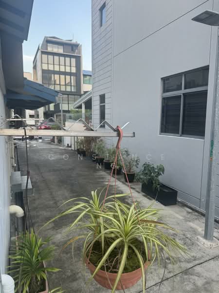 East Coast Terrace House for Sale Terraced House For Sale at S$ 5,380,000 | PropertyGuru Singapore - Exterior