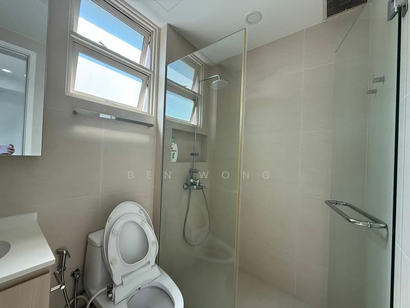Apleton View, 71 Sinaran Drive, 3 Bedrooms, 1,227 sqft, Apartment For Rent, by Ben Wong, 500085107 - Bathroom - PropertyGuru.com.sg