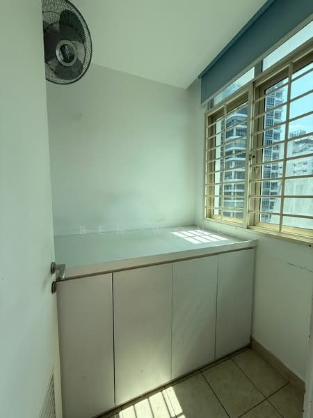 Apleton View, 71 Sinaran Drive, 3 Bedrooms, 1,227 sqft, Apartment For Rent, by Ben Wong, 500085107 - Balcony - PropertyGuru.com.sg