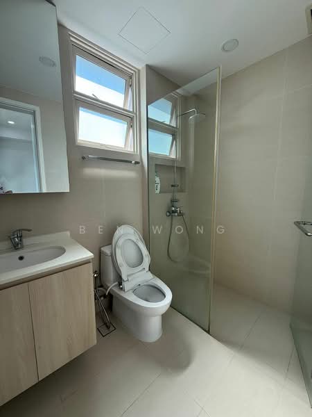 Apleton View, 71 Sinaran Drive, 3 Bedrooms, 1,227 sqft, Apartment For Rent, by Ben Wong, 500085107 - Bathroom - PropertyGuru.com.sg