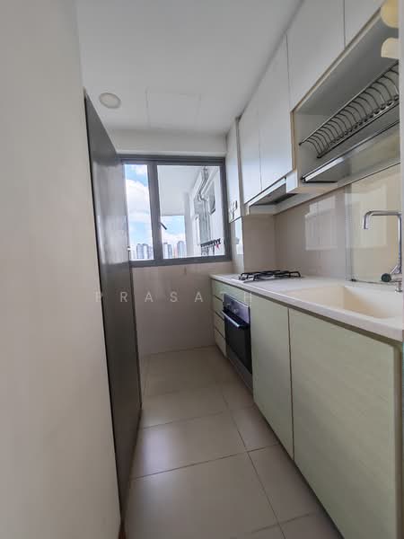 A Treasure Trove Condominium For Sale at S$ 1,285,000 | PropertyGuru Singapore