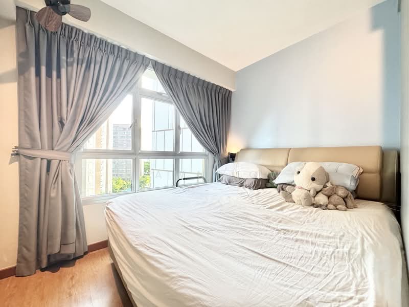 126D Canberra Street HDB Flat For Sale at S$ 750,000 | PropertyGuru Singapore - Master Bedroom