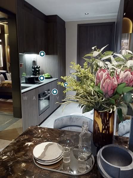 Midtown Modern Condominium For Sale at S$ 1,480,000 | PropertyGuru Singapore - Kitchen