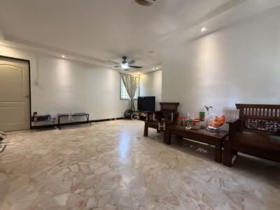 For Sale - 208 Jurong East Street 21