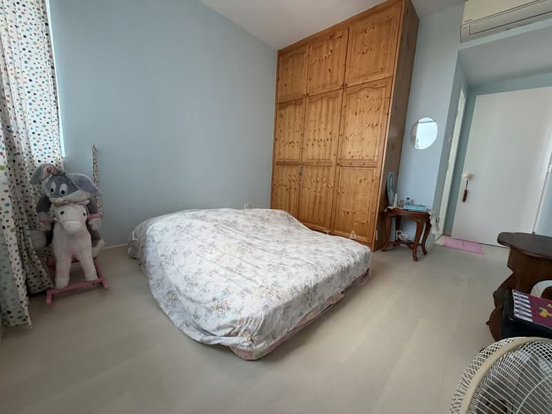 Tanamera Crest Condominium For Sale at S$ 1,250,000 | PropertyGuru Singapore - Bedroom