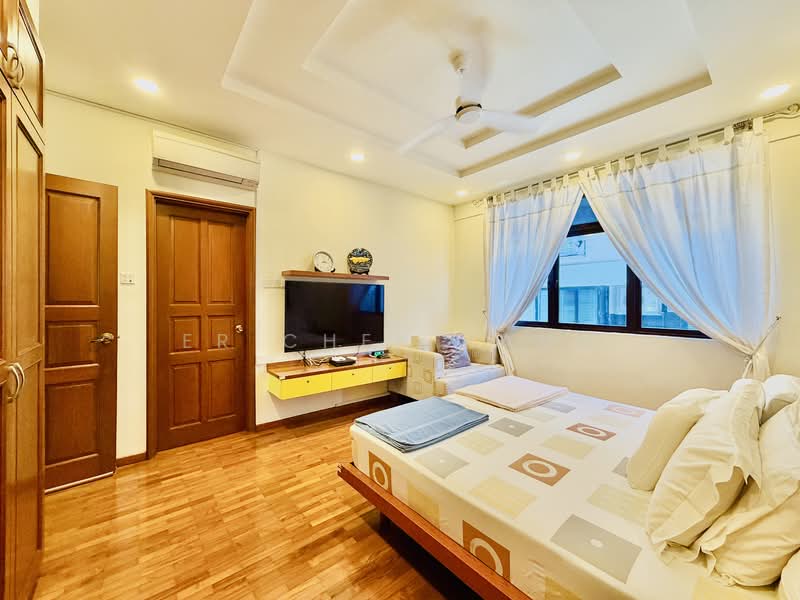 The Riverina Terraced House For Sale at S$ 2,900,000 | PropertyGuru Singapore - Bedroom
