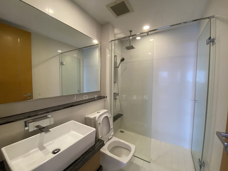 Marina Bay Residences Condominium For Sale at S$ 1,799,000 | PropertyGuru Singapore - Bathroom