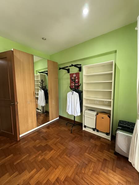 Sunrise Gardens Condominium For Sale at S$ 1,500,000 | PropertyGuru Singapore - Bedroom