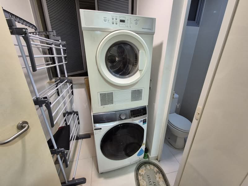 Bedok Residences, 14 Bedok North Drive, Room Rental, 220 sqft, Condominium For Rent, by Raymond Tay, 500085170 - Bathroom - PropertyGuru.com.sg