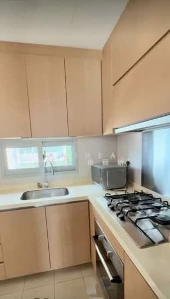 Nova 88, 8 Bhamo Road, 2 Bedrooms, 915 sqft, Apartment For Rent, by Anthea Yeo 杨丽娇, 500085181 - Kitchen - PropertyGuru.com.sg