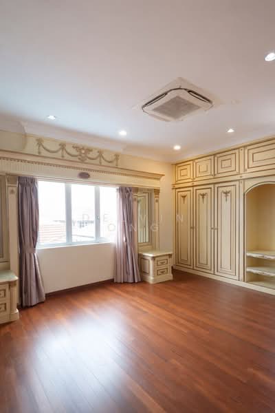 Frankel Estate Detached House For Sale at S$ 15,000,000 | PropertyGuru Singapore - Bedroom