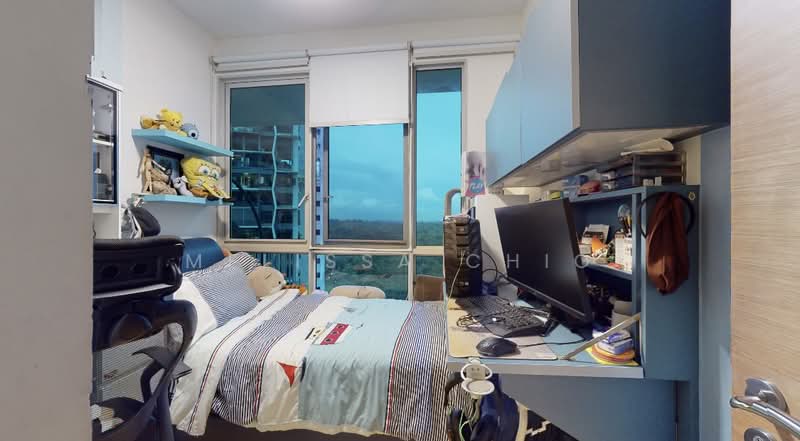 Tree House Condominium For Sale at S$ 2,300,000 | PropertyGuru Singapore - Bedroom
