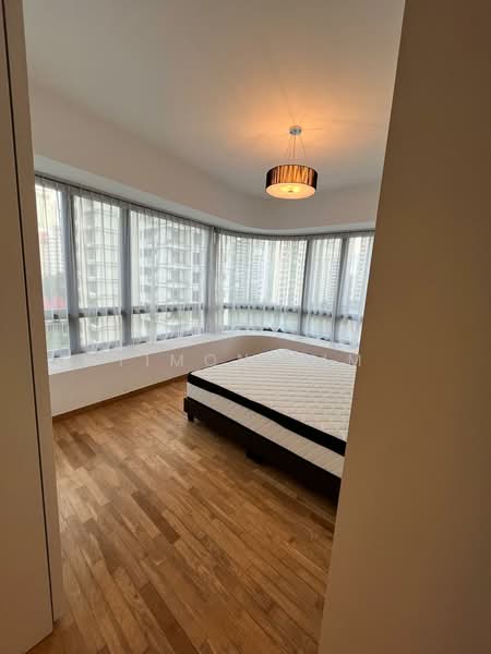 Trilight Condominium For Sale at S$ 2,700,000 | PropertyGuru Singapore - Bedroom