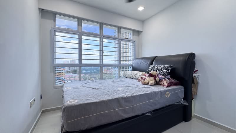 8C Upper Boon Keng Road HDB Flat For Sale at S$ 1,499,999 | PropertyGuru Singapore - Bedroom