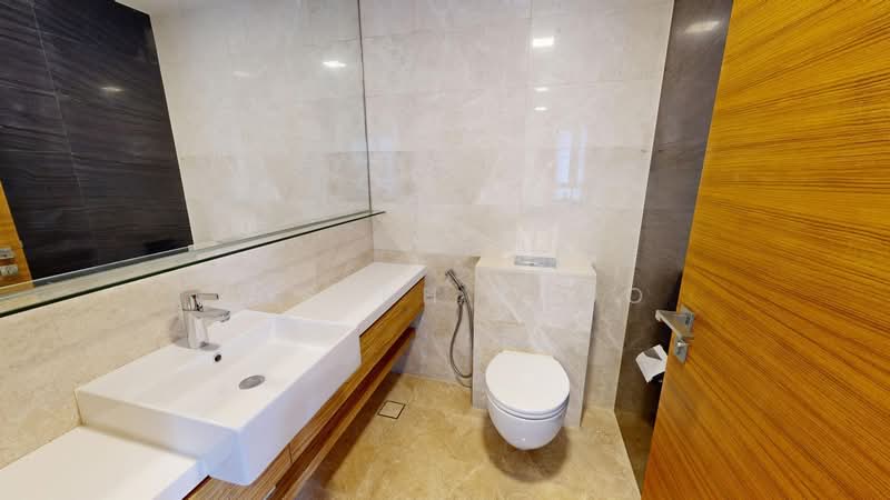 Altez Condominium For Sale at S$ 1,530,000 | PropertyGuru Singapore - Powder Room