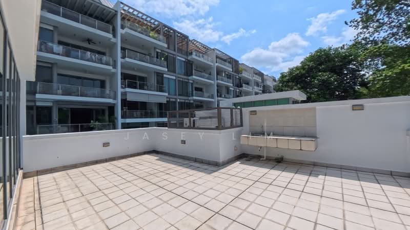 Verdure @ Holland Park Cluster House For Sale at S$ 4,800,000 | PropertyGuru Singapore - Roof Terrace