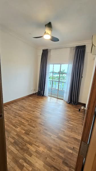 🌟Reno 3 Sty+B, 999yrs Inter-Terr 5BR+5B Greenery View, walk to Korean/ Holland/ Swiss Int'l Schs! Terraced House For Sale at S$ 5,600,000 | PropertyGuru Singapore - Interior