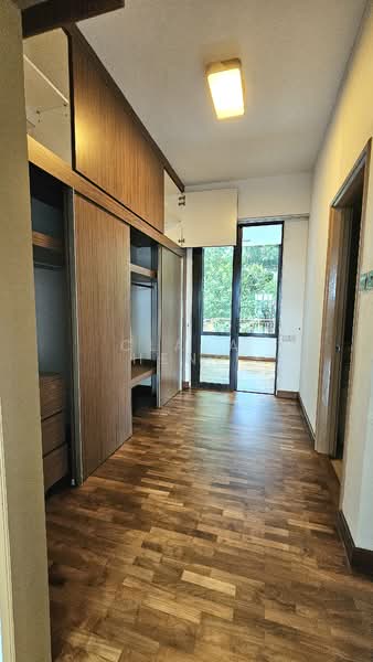 🌟Reno 3 Sty+B, 999yrs Inter-Terr 5BR+5B Greenery View, walk to Korean/ Holland/ Swiss Int'l Schs! Terraced House For Sale at S$ 5,600,000 | PropertyGuru Singapore - Interior