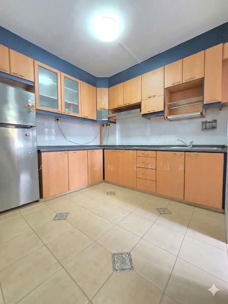 288E Jurong East Street 21, 288E Jurong East Street 21, 3 Bedrooms, 1,076 sqft, HDB Flat For Rent, by Adrian Chua, 500085219 - Kitchen - PropertyGuru.com.sg