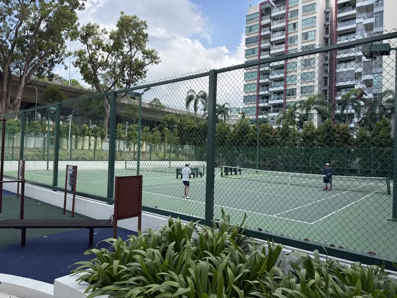 Sunglade, 1 Serangoon Avenue 2, 2 Bedrooms, 1,030 sqft, Condominium For Rent, by WT Hoe, 500085223 - Exterior - PropertyGuru.com.sg