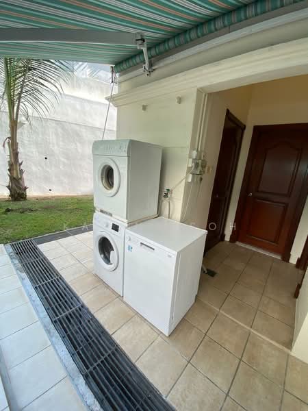 Gentle Villas Detached House For Sale at S$ 6,830,000 | PropertyGuru Singapore - Exterior