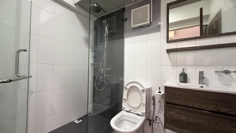 316A Punggol Way, 316A Punggol Way, 3 Bedrooms, 1,216 sqft, HDB Flat For Rent, by Nicole Wu 吴佩瑾, 500085242 - Bathroom - PropertyGuru.com.sg