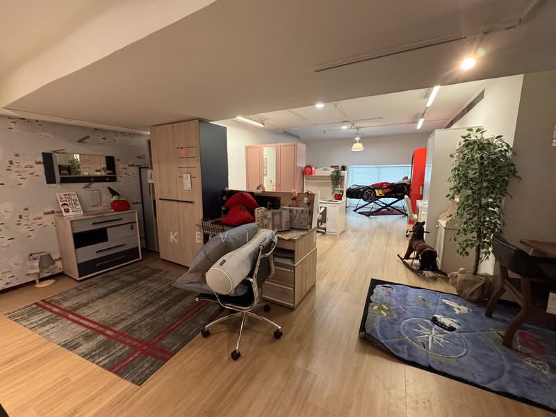 CHEAP Showroom Approved Unit Near MRT, Macpherson / Potong Pasir, 2,420 sqft, Light Industrial (B1) For Rent, by Kevin Lim, 500085243 - Interior - CommercialGuru.com.sg
