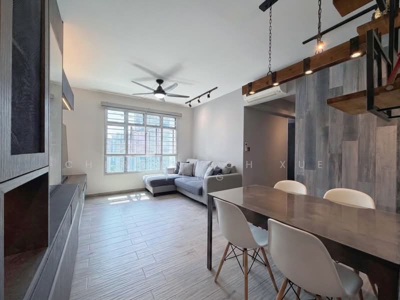 95A Henderson Road HDB Flat For Sale at S$ 1,050,000 | PropertyGuru Singapore - Living Room