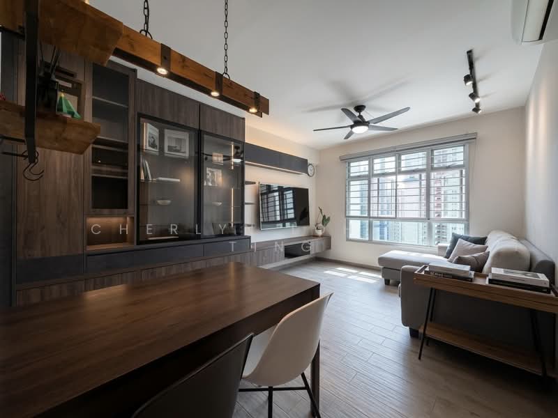 95A Henderson Road HDB Flat For Sale at S$ 1,050,000 | PropertyGuru Singapore - Living Room