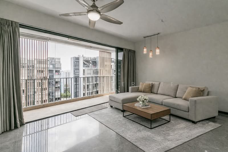 River Isles Condominium For Sale at S$ 2,260,000 | PropertyGuru Singapore - Living Room
