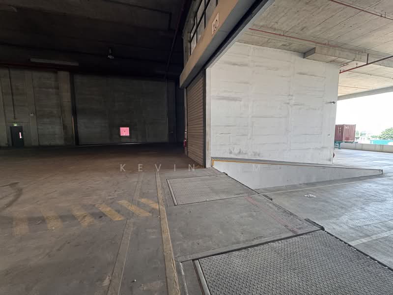 CHEAP WAREHOUSE / INDUSTRIAL SPACE, , 52,000 sqft, Factory / Workshop (B2) For Rent, by Kevin Lim, 500085265 - Exterior - CommercialGuru.com.sg