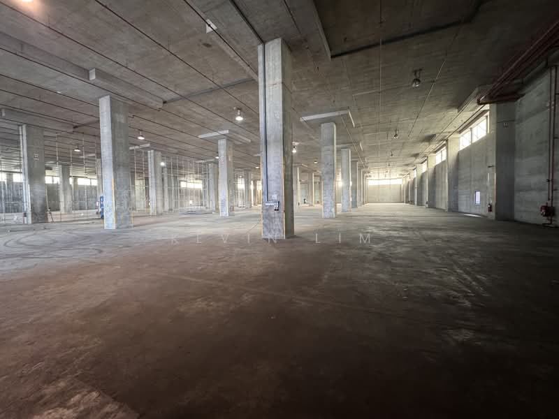 CHEAP WAREHOUSE / INDUSTRIAL SPACE, , 52,000 sqft, Factory / Workshop (B2) For Rent, by Kevin Lim, 500085265 - Interior - CommercialGuru.com.sg