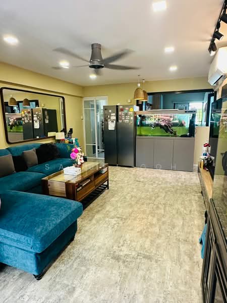 279 Tampines Street 22 HDB Flat For Sale at S$ 750,000 | PropertyGuru Singapore - Living Room
