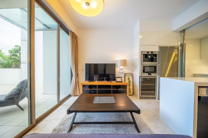 Centro Residences Condominium For Sale at S$ 2,247,360 | PropertyGuru Singapore - Living Room