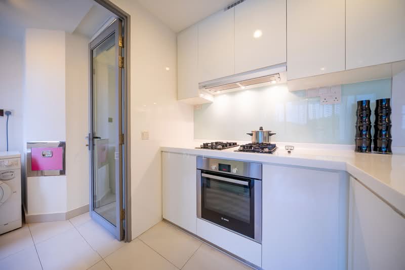 Centro Residences Condominium For Sale at S$ 2,247,360 | PropertyGuru Singapore - Kitchen
