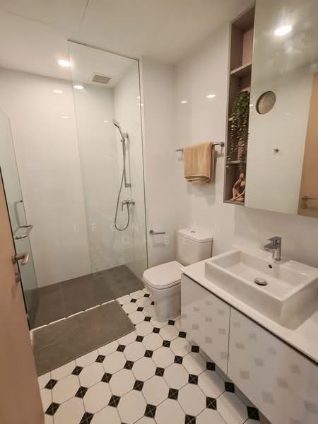 Kovan Jewel Condominium For Sale at S$ 1,430,900 | PropertyGuru Singapore - Bathroom