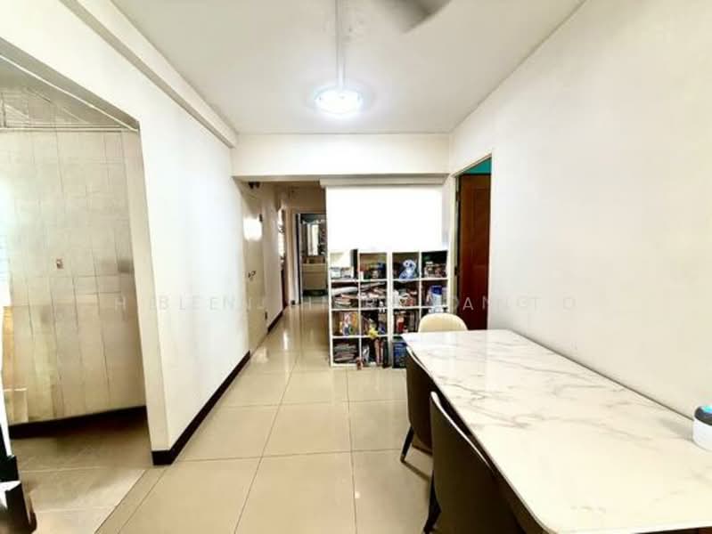 264B Compassvale Bow HDB Flat For Sale at S$ 780,000 | PropertyGuru Singapore - Dining