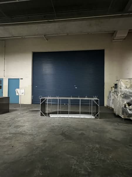 Shine@Tuas South, 11 Tuas South Link 1, 2,239 sqft, Factory / Workshop (B2) For Rent, by Tony Liaw, 500085288 - Interior - CommercialGuru.com.sg