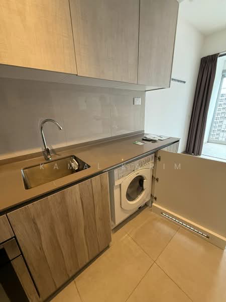 High Park Residences, 21 Fernvale Road, Studio, 376 sqft, Condominium For Rent, by Kamal Karim, 500085292 - Kitchen - PropertyGuru.com.sg