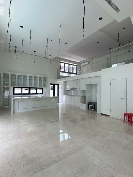 Fernhill Semi-Detached House For Sale at S$ 19,988,000 | PropertyGuru Singapore - Kitchen