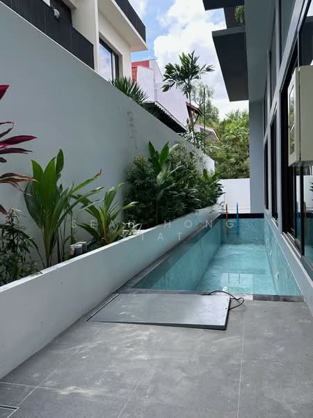 Fernhill Semi-Detached House For Sale at S$ 19,988,000 | PropertyGuru Singapore - Pool