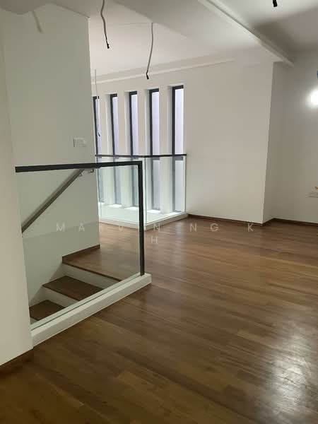 Portchester Avenue Semi-Detached House For Sale at S$ 6,999,998 | PropertyGuru Singapore - Interior